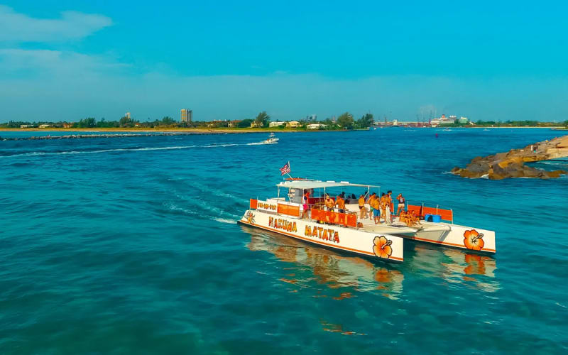 Hakuna Matata & Motunui Boat Cruises by Visit Palm Beach, from its own website
