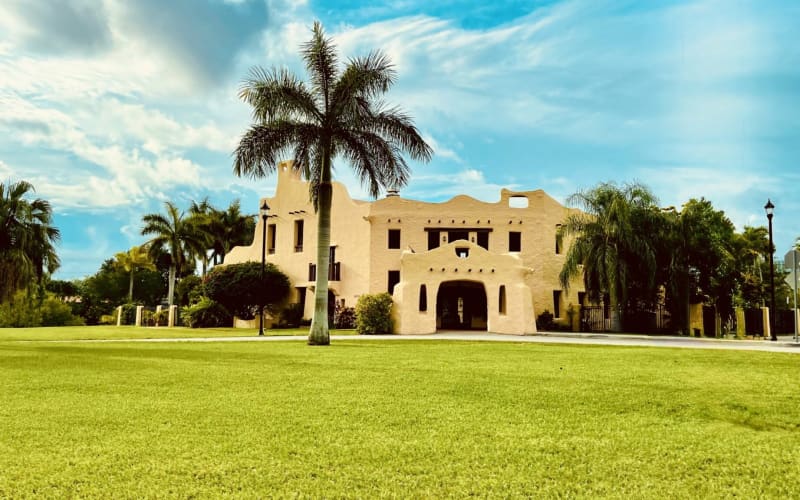 Curtiss Mansion, from its own website