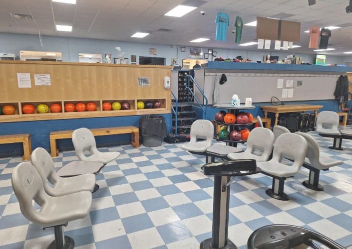 Retro Bowl - Dalton, from its own website