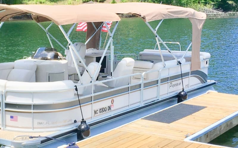 Lake Glenville Scenic Waterfall Cruises, from its own website