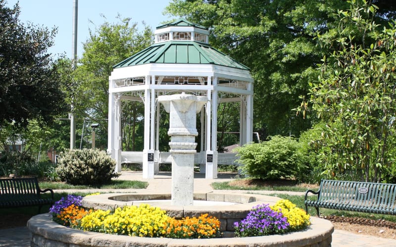 Paul J Ciener Botanical Garden, from its own website