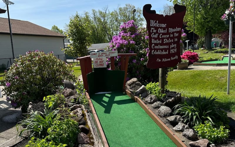 Allison's Mini Golf, from its own website