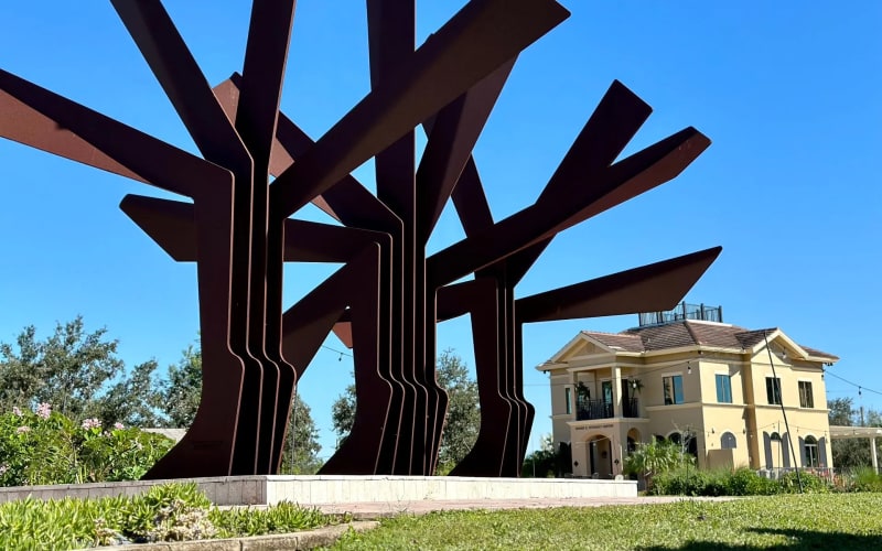 Peace River Botanical & Sculpture Gardens, from its own website