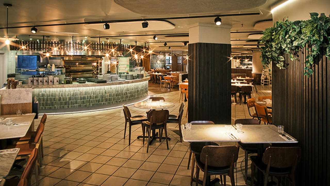 Pizza Express restaurant