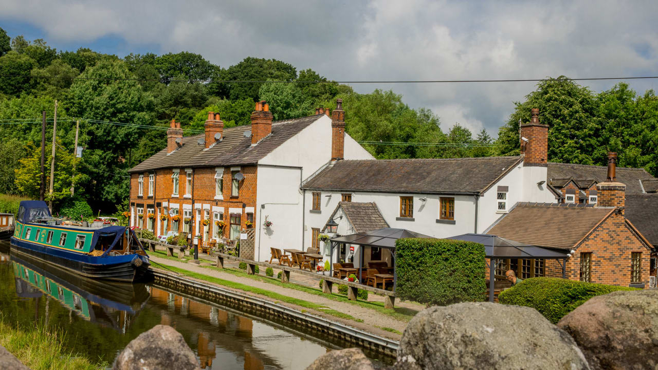 The Hollybush Inn in Leek