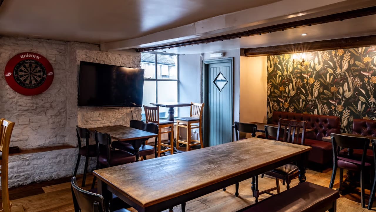 Fox & Maple in Wotton-under-Edge