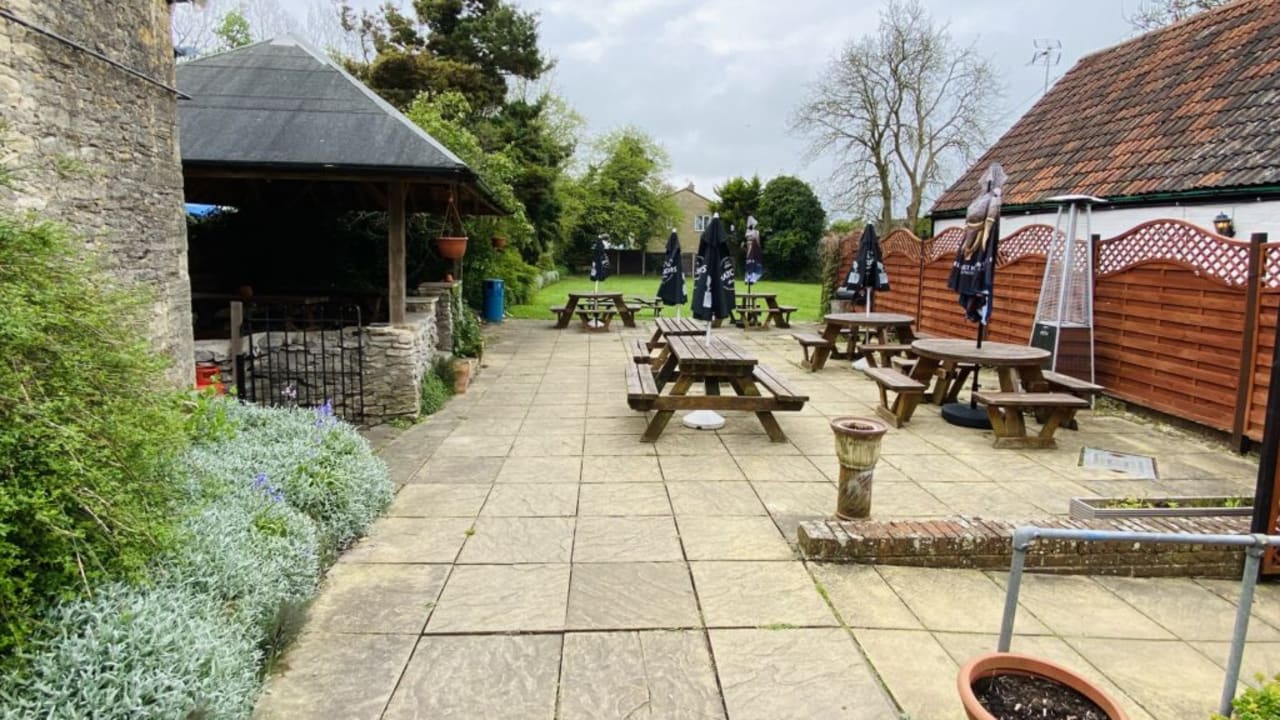 The Dog Inn in Bristol