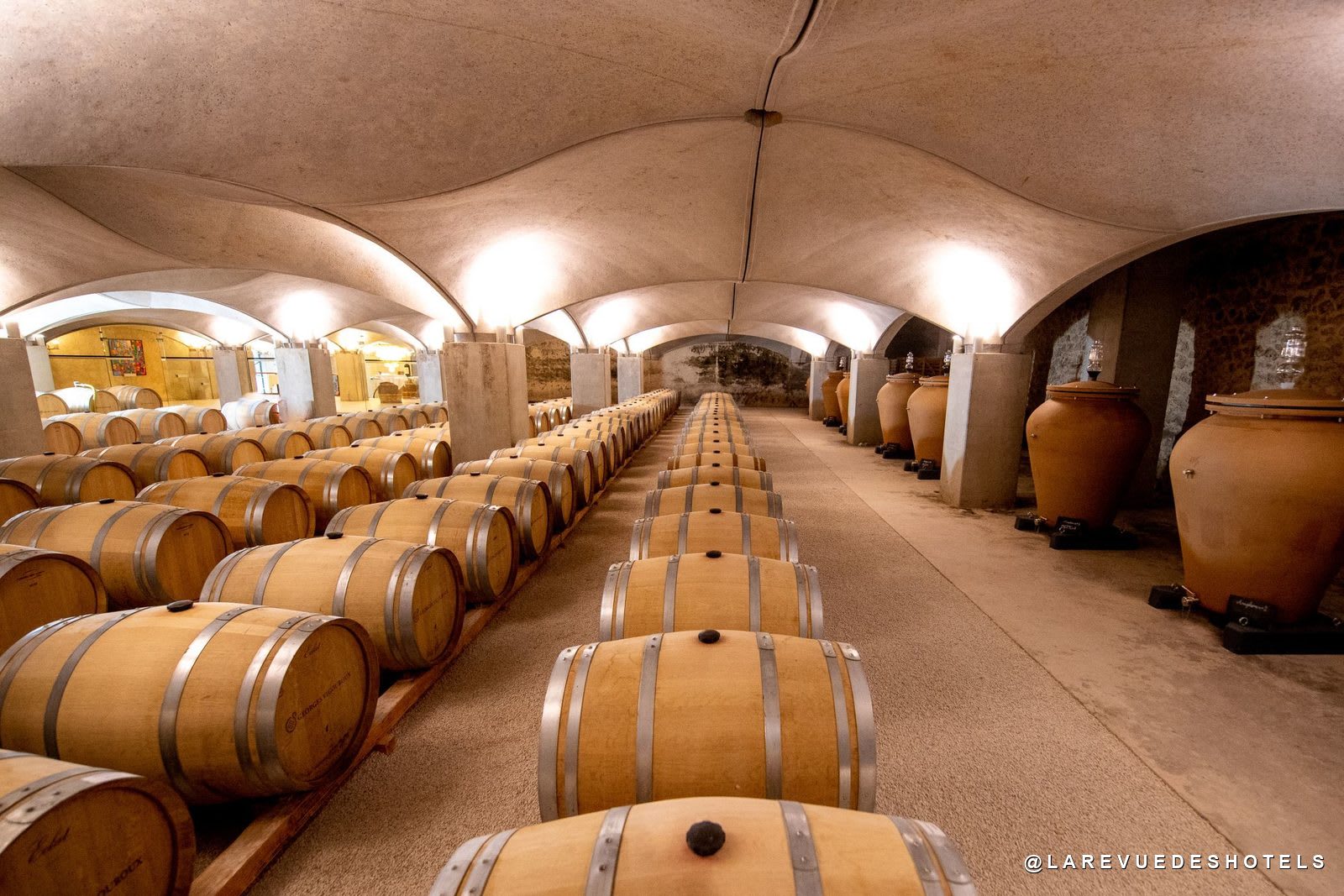 The barrel cellar at Château de Mercuès