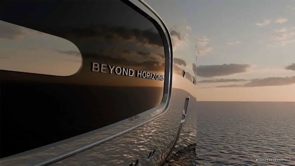 The Beyond Horizons gigayacht of the Maybach Ocean Club at sunset · La Revue des Hôtels