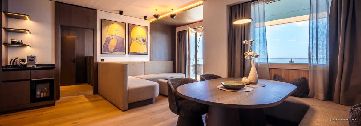 Chambre alpine en bois du Mountain Resort Feuerberg