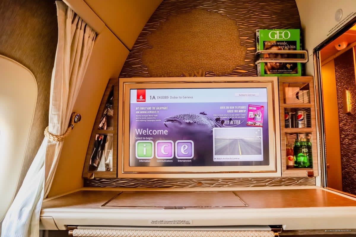 Une suite de première classe fermée d'Emirates sur Boeing 777