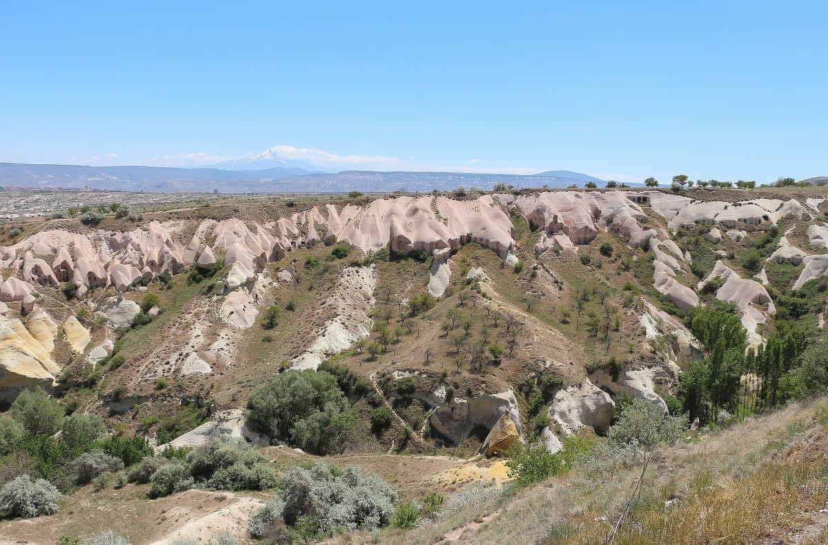 Vallee volcanique pres d Uchisar