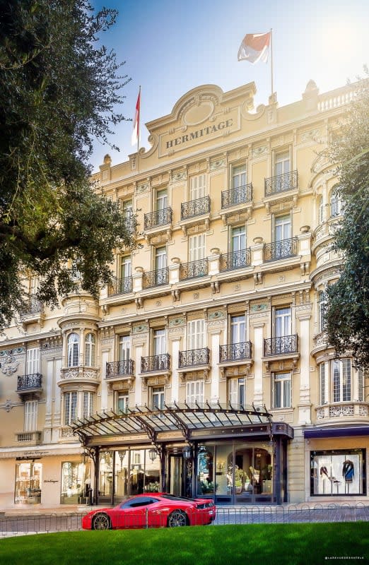 Entree de l'Hotel Hermitage Monte-Carlo