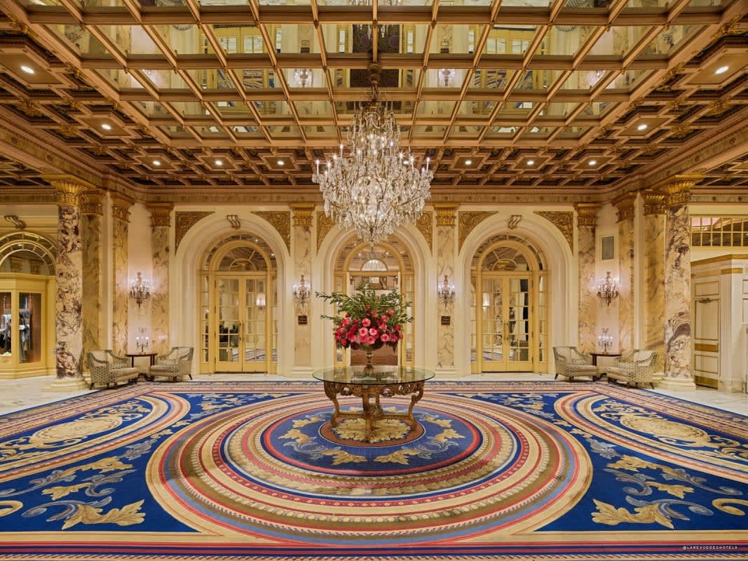 L'Oval Room