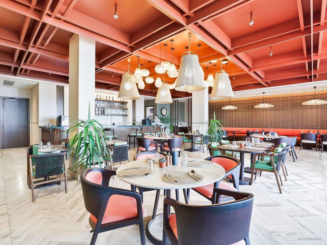 Salle du restaurant du Gamra Mountain Resort by Mantis, à Al Baha
