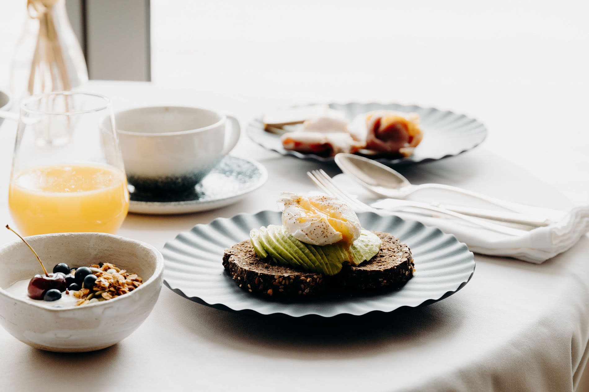 Le petit-déjeuner servi au Domaine de Rochebois