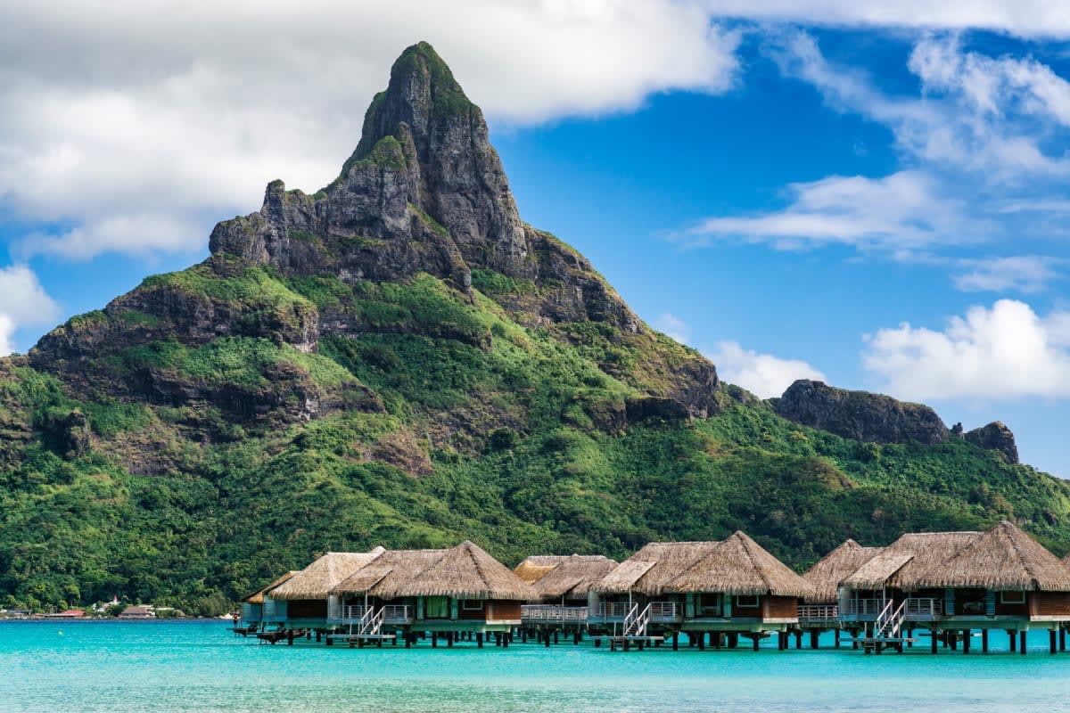 Le mont Otemanu et les villas sur pilotis de l'InterContinental Bora Bora