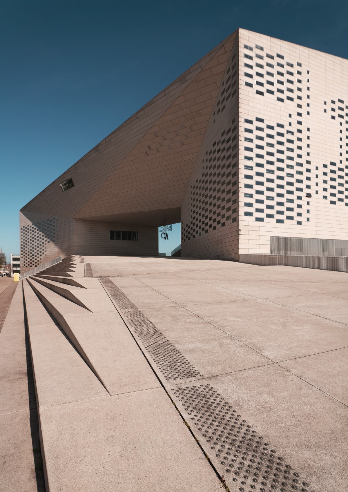 France | Bordeaux | La Méca Cultural Centre | BIG architects