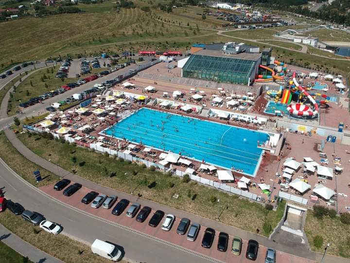 Cornișa Aquapark & Sports redeschide piscina exterioară pe 7 iunie – Unul dintre cele mai populare complexe de agrement din Moldova dă startul verii Cornișa Aquapark & Sports redeschide piscina exterioară pe 7 iunie – Unul dintre cele mai populare complexe de agrement din Moldova dă startul verii