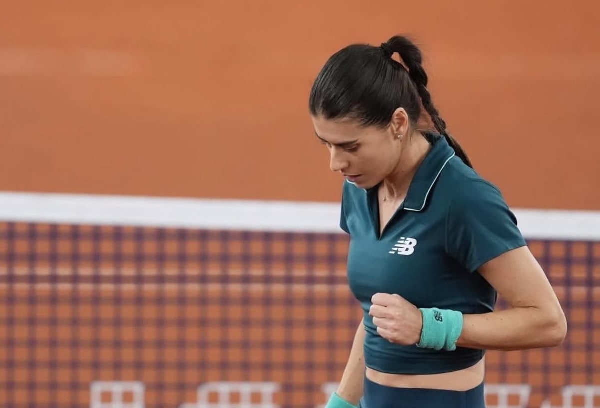 Sorana Cîrstea în timpul meciului de la Roma Sorana Cîrstea în timpul meciului de la Roma