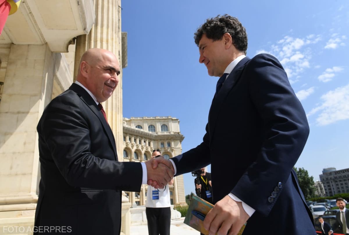 Președintele României, Maia Sandu și Volodimir Zelenski în conferință la Chișinău Președintele României, Maia Sandu și Volodimir Zelenski în conferință la Chișinău