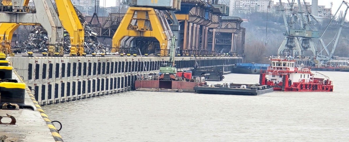 Port container și portuar Galați, activitate economică