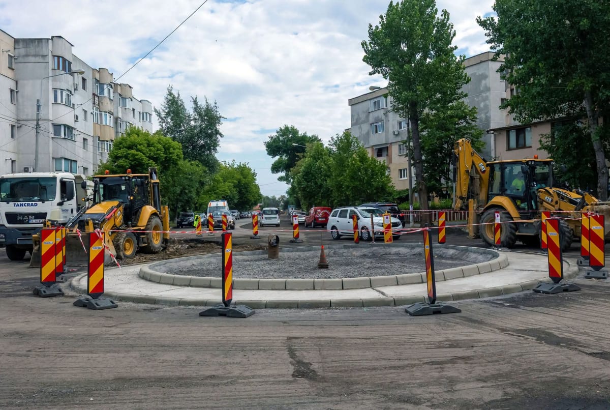 Lucrări de amenajare sensuri giratorii în Galați