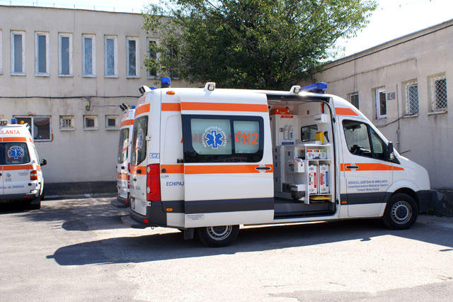 Trei tineri din Recea-Cristur au fost reținuți după atacul asupra ambulanței din Cluj legat de o postare TikTok despre „furat copii”