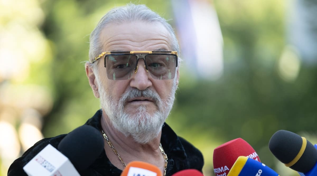 Arnold Garita în tricoul FCSB în timpul unui meci de fotbal