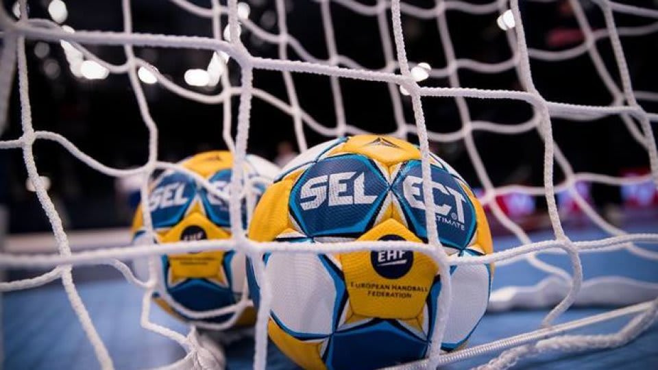 Handbal masculin: Dinamo București înving formația Aguas Santas în meci amical din Portugalia
