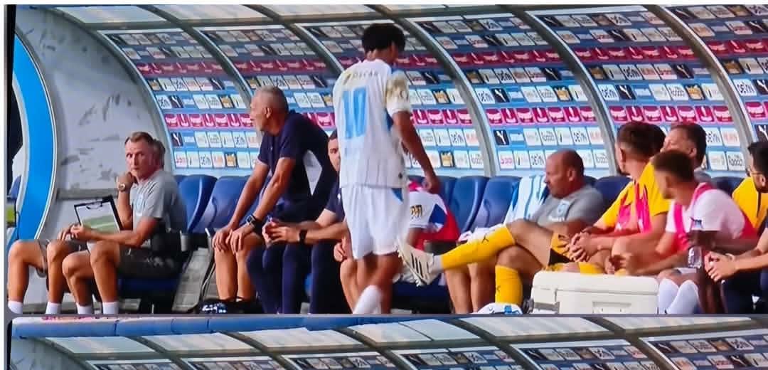 Ștefan Baiaram în timpul meciului Craiova - KuPS Ștefan Baiaram în timpul meciului Craiova - KuPS