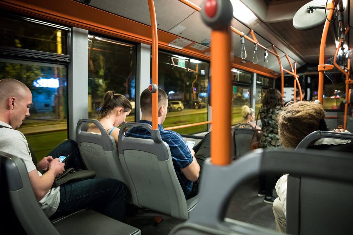 Autobuze suplimentare pentru suporteri la stadionul Oțelul Galați Autobuze suplimentare pentru suporteri la stadionul Oțelul Galați