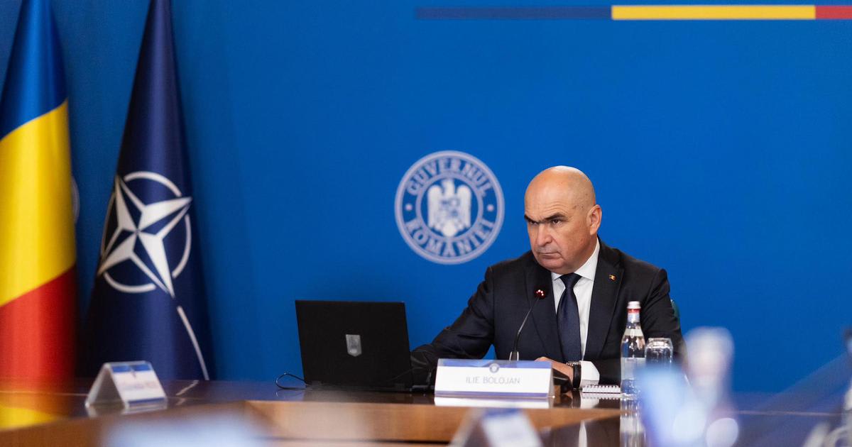 Harta Europei cu România și Bruxellesul, simbolizând criza economică