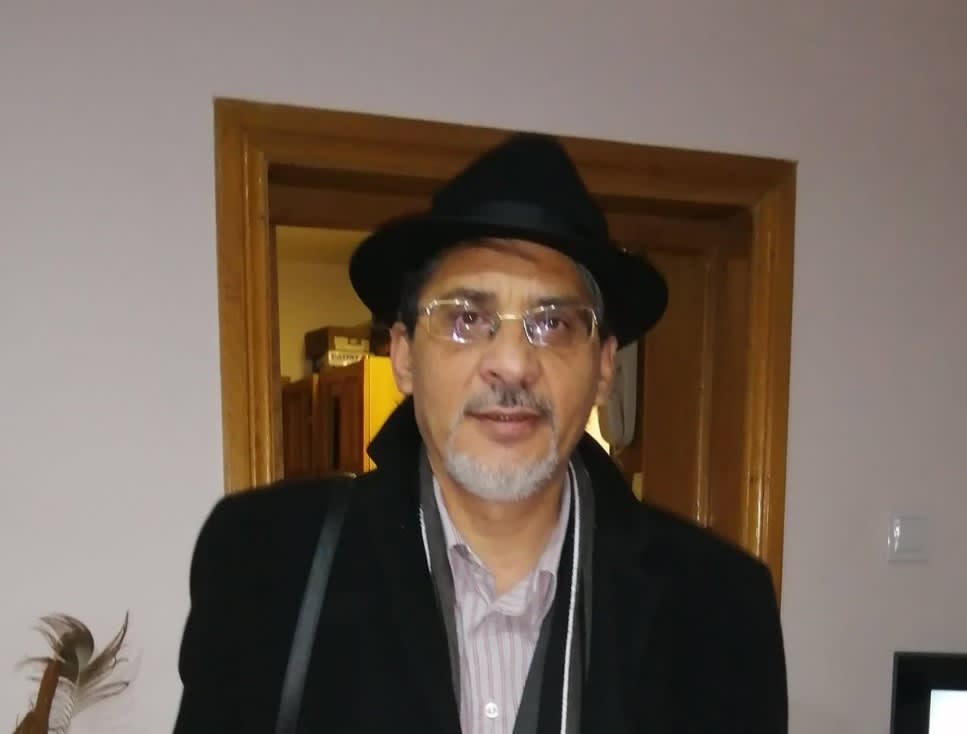 Dan Vîţă, jurnalist şi poet din Tecuci Dan Vîţă, jurnalist şi poet din Tecuci