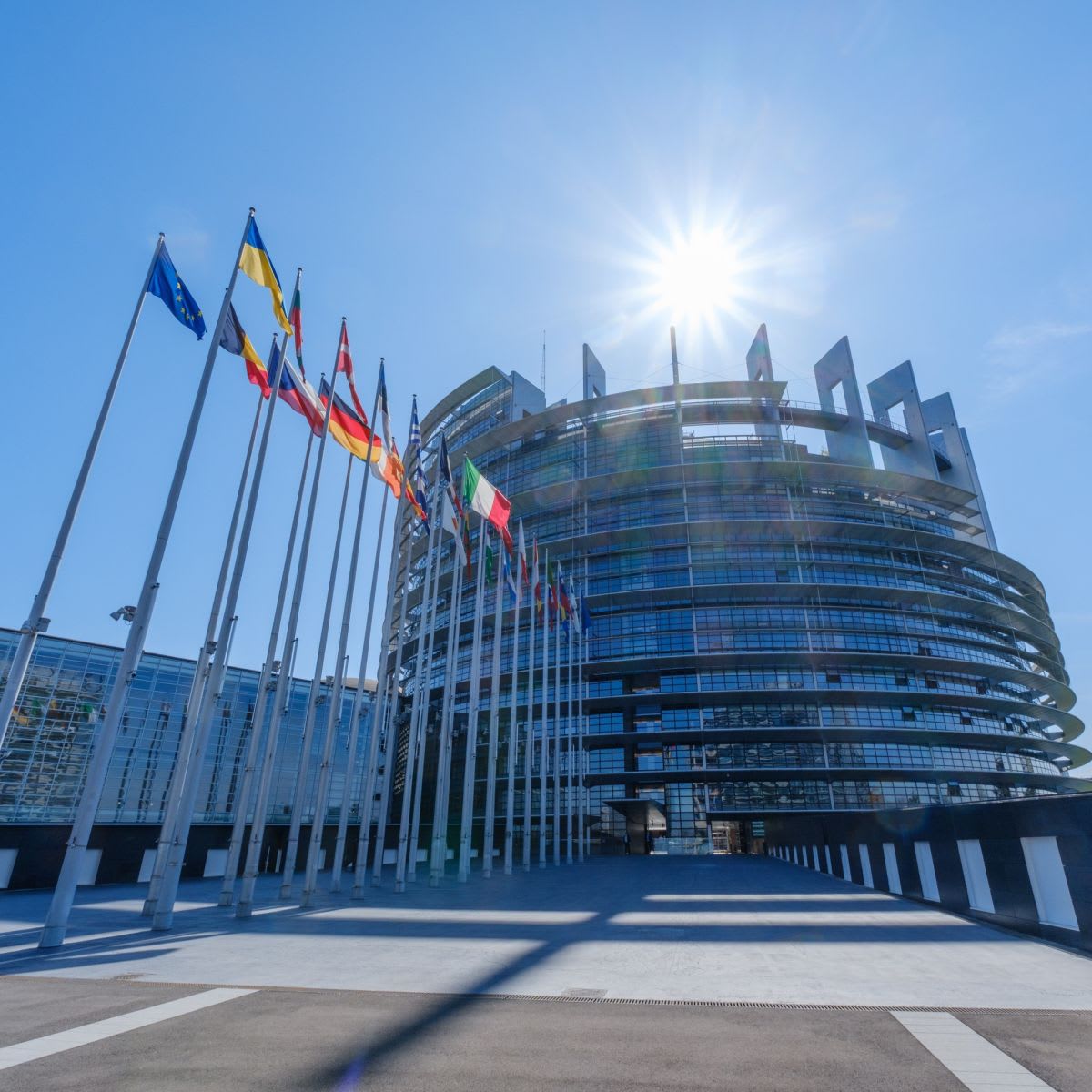 funcționari români în organizații internaționale, sediu european