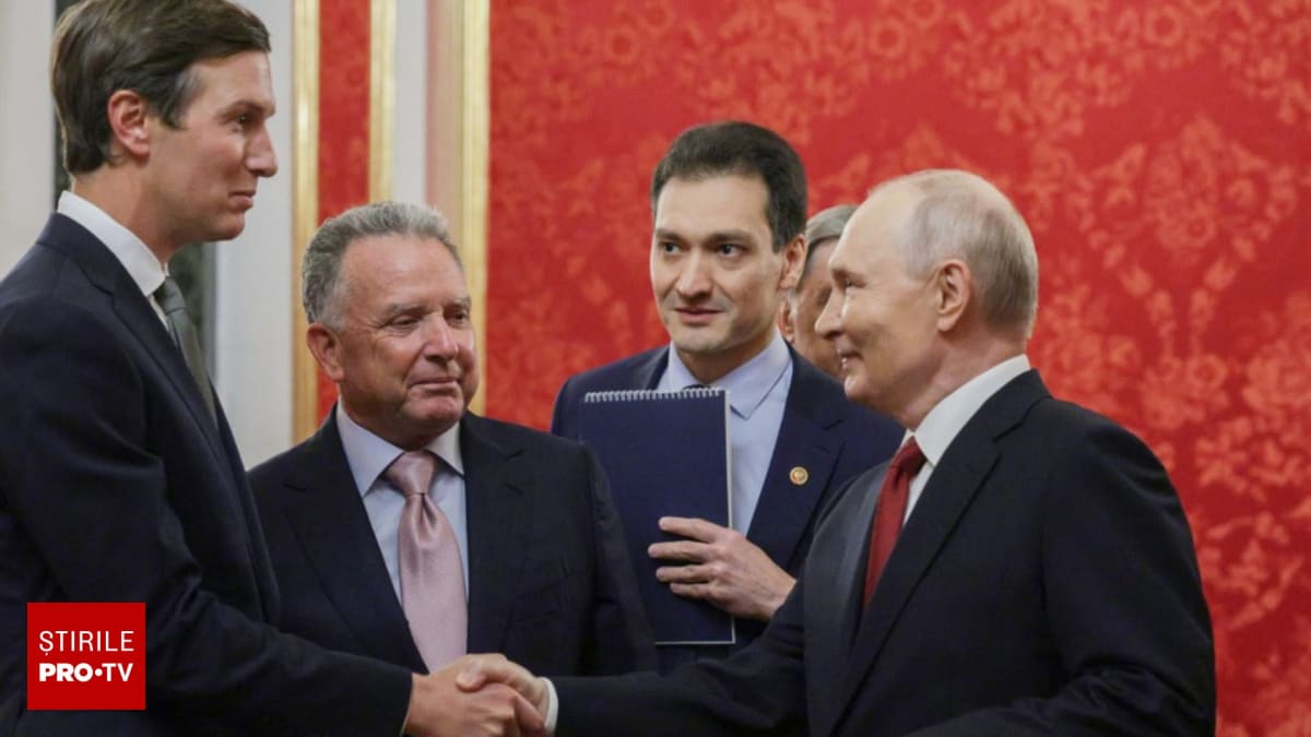 Vladimir Putin și emisarii americani la Kremlin