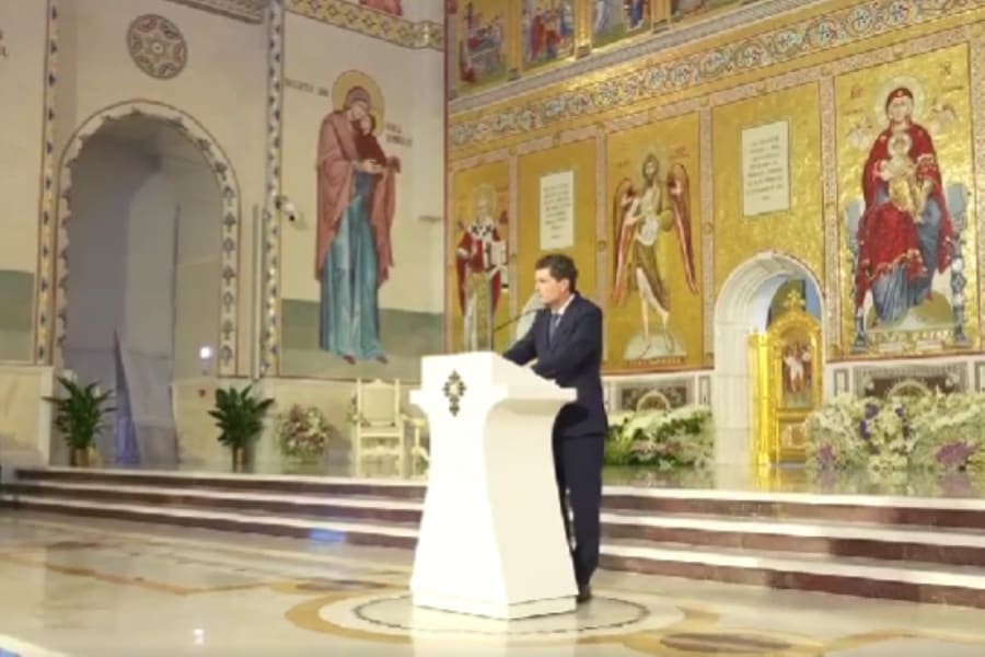discuție între matematician și politician despre valori și naționalism discuție între matematician și politician despre valori și naționalism
