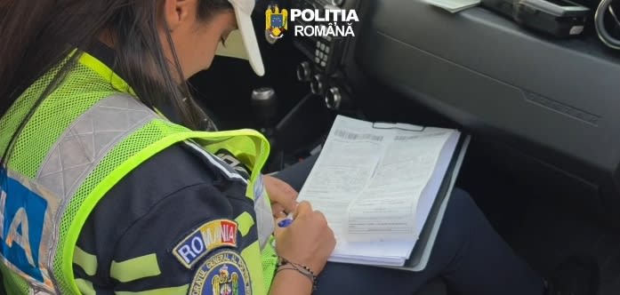 Polițiști în acțiune în Brașov, control rutier