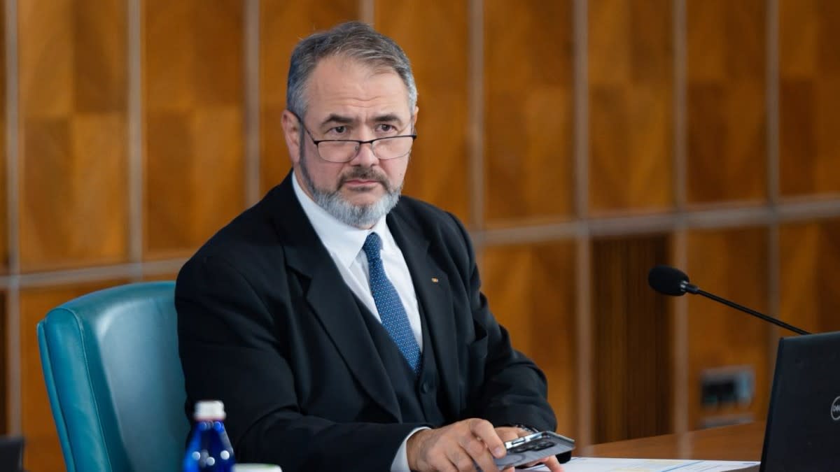 Sorin Costreie la conferință Sorin Costreie la conferință