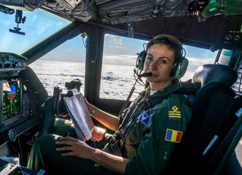 Simona Maierean a devenit prima femeie pilot comandant de C-17 în Europa în cadrul NATO