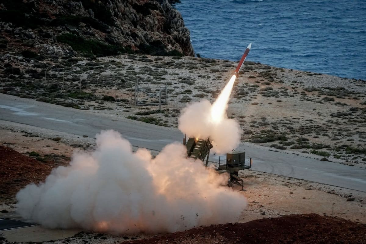Rachetă Patriot în exercițiu militar Rachetă Patriot în exercițiu militar