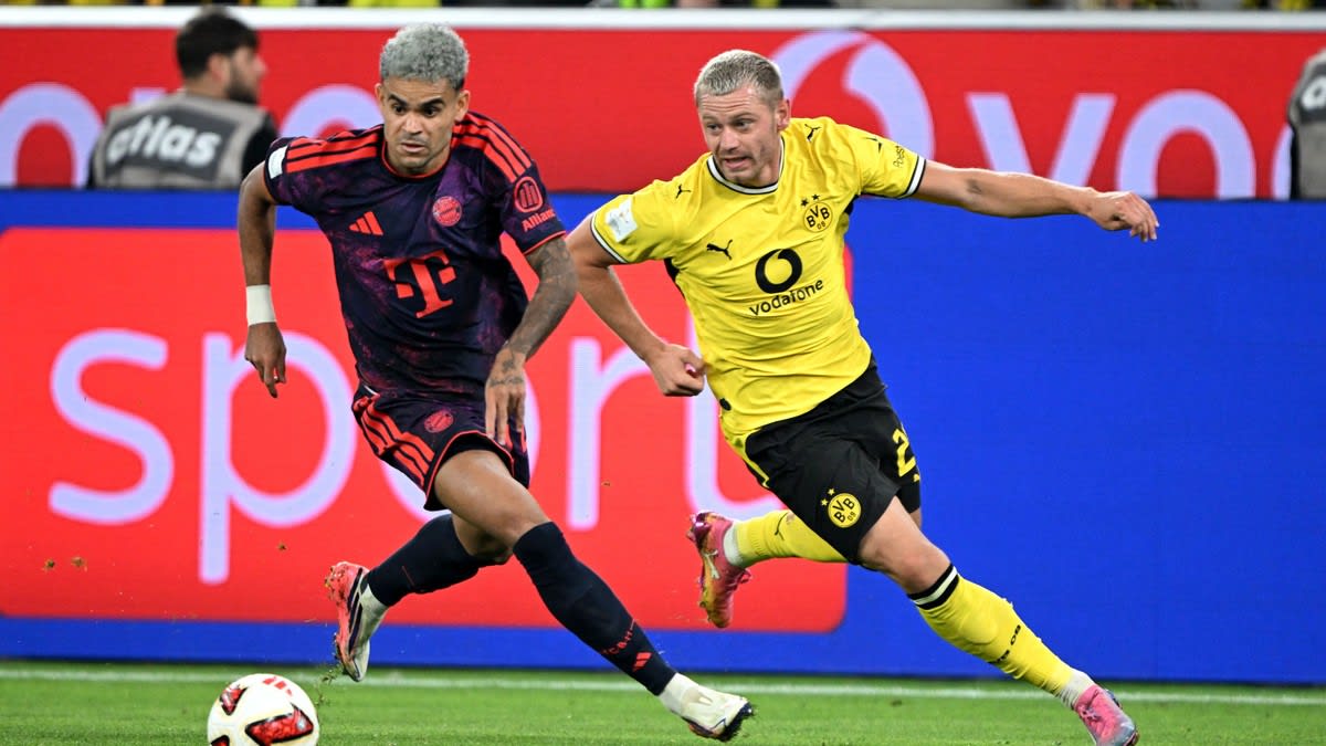 Stadionul Allianz Arena înaintea meciului Bayern vs Dortmund Stadionul Allianz Arena înaintea meciului Bayern vs Dortmund