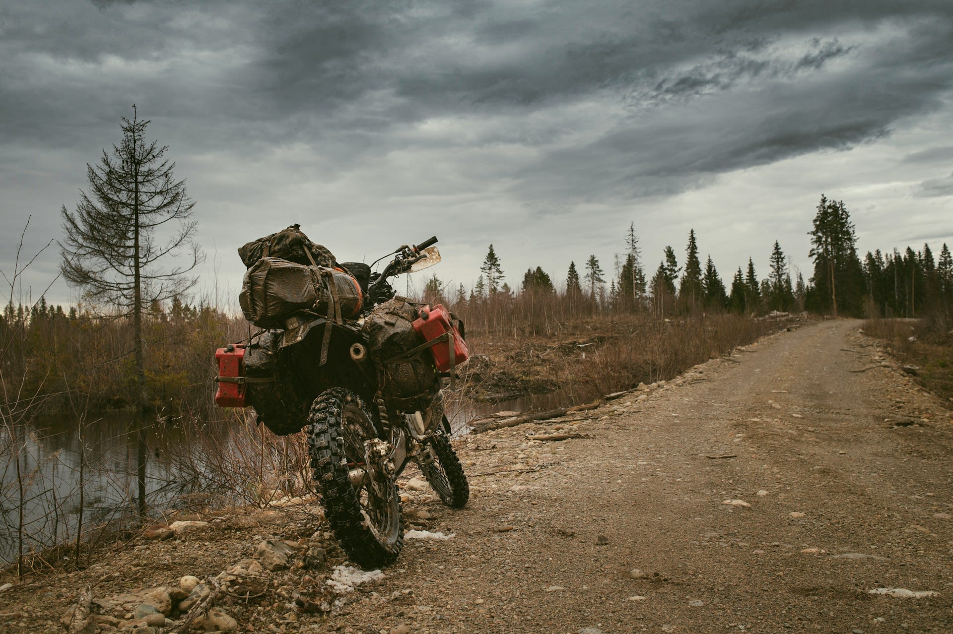 Diferențele de fiabilitate dintre scutere și motociclete. Ce ar trebui să știi?