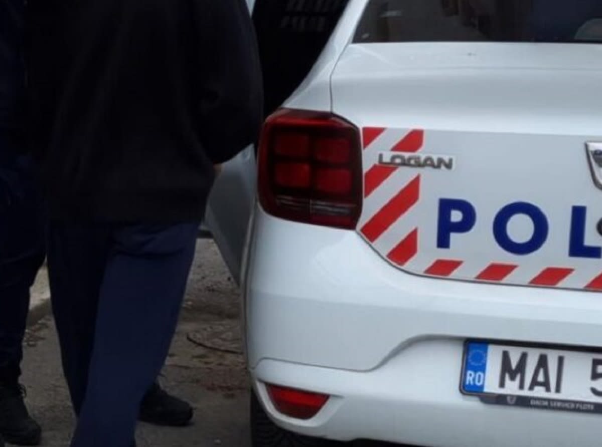 Polițiști prahoveni în acțiune în Strejnicu, Prahova