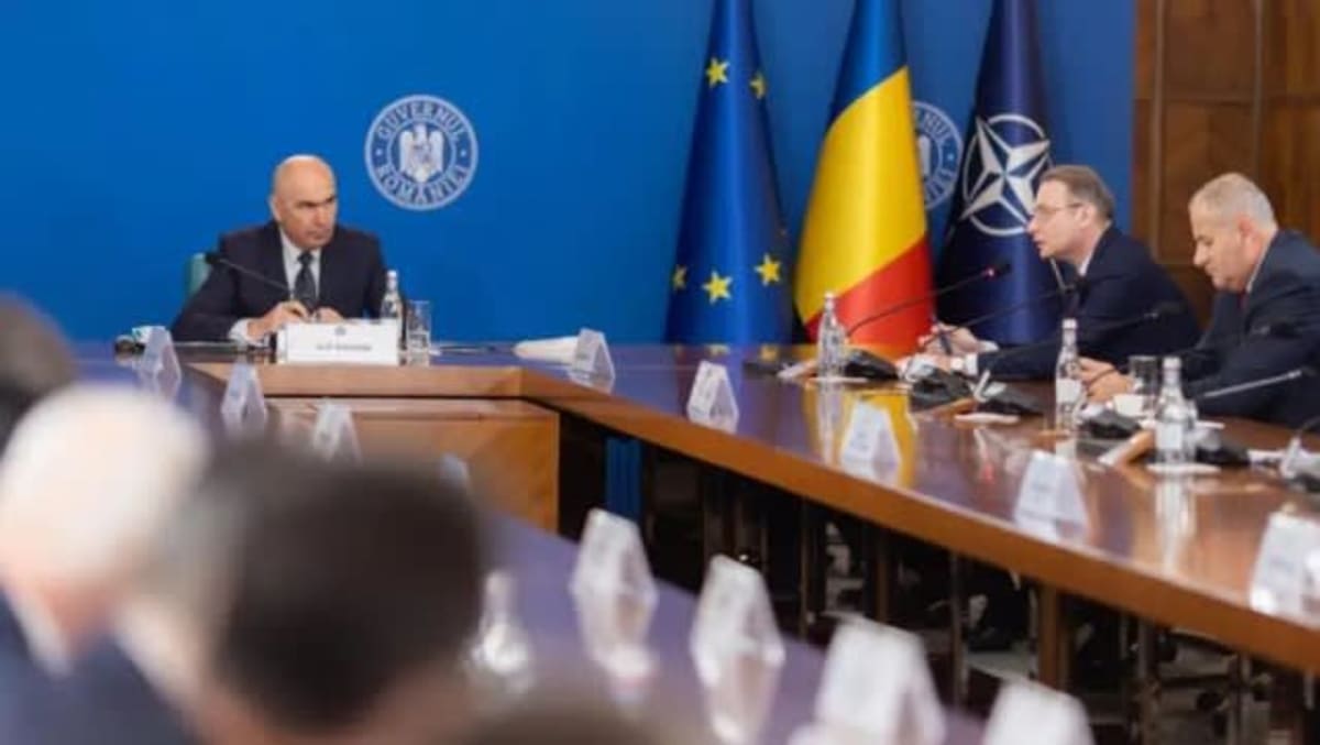 Nicușor Dan în sala de ședințe a guvernului Nicușor Dan în sala de ședințe a guvernului
