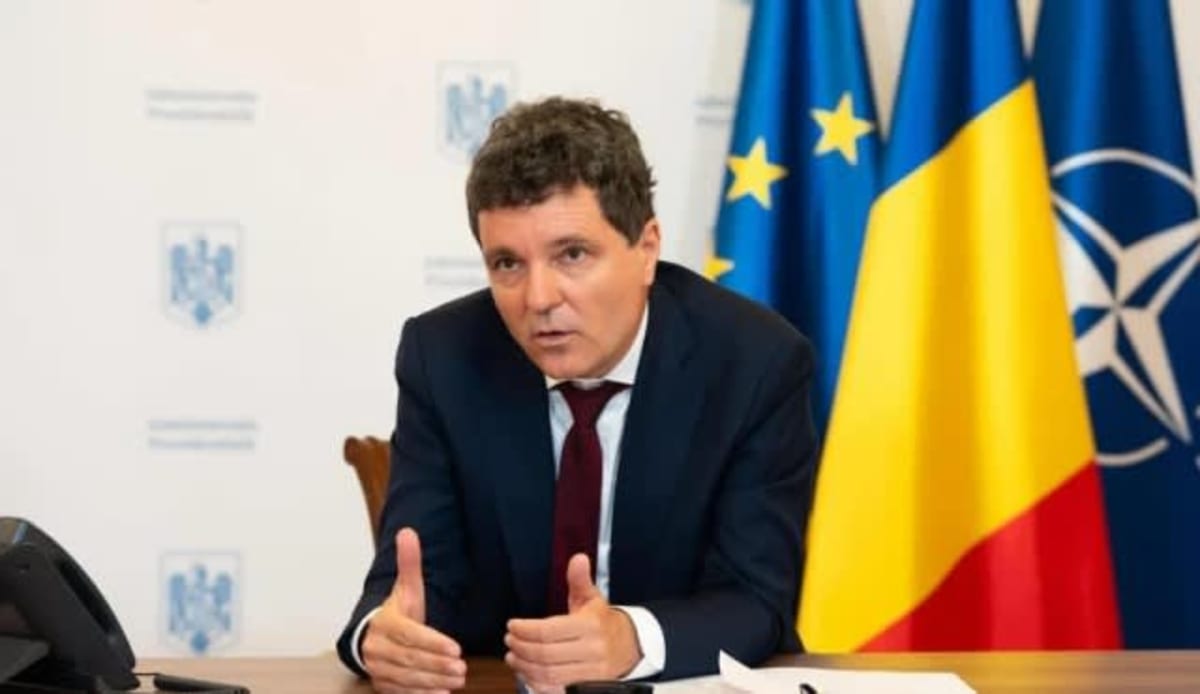 Nicușor Dan și lideri din regiune la Summitul B9 din București