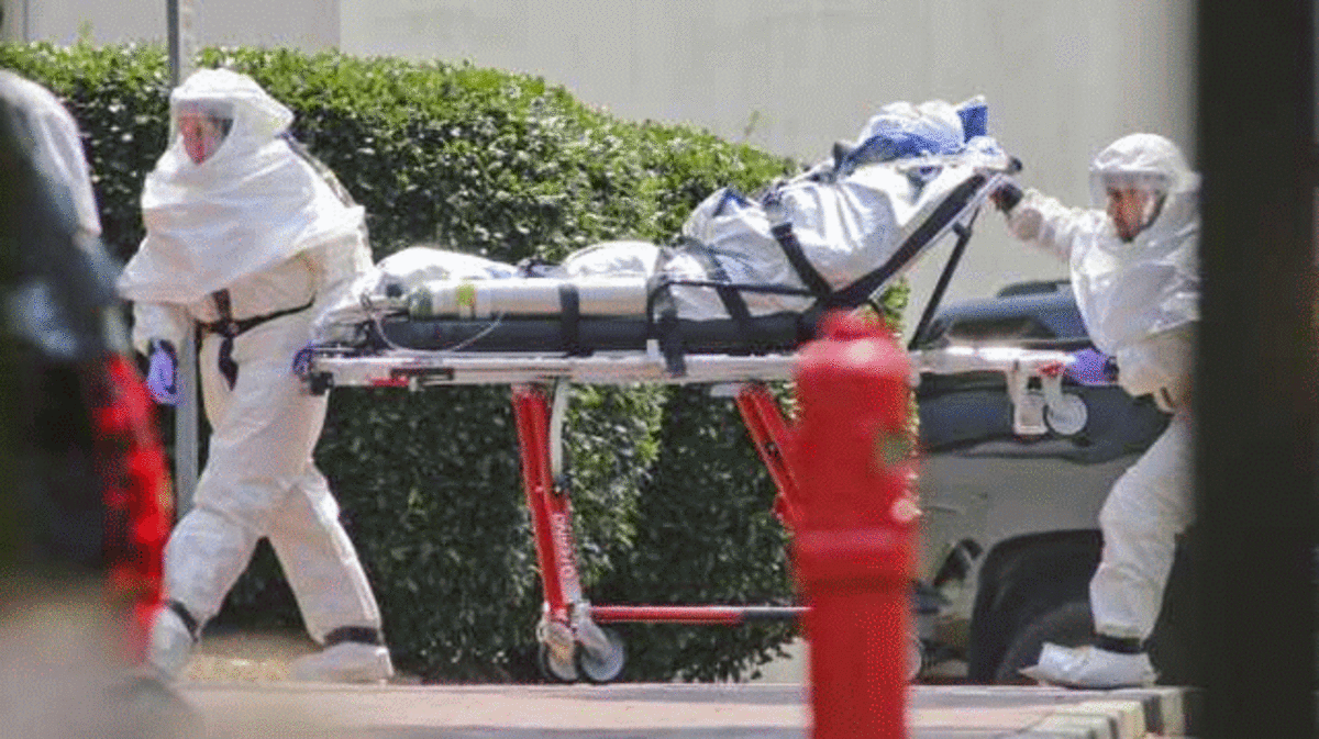 Echipaj de medici și paramedici în acțiune în Congo pentru combaterea Ebola