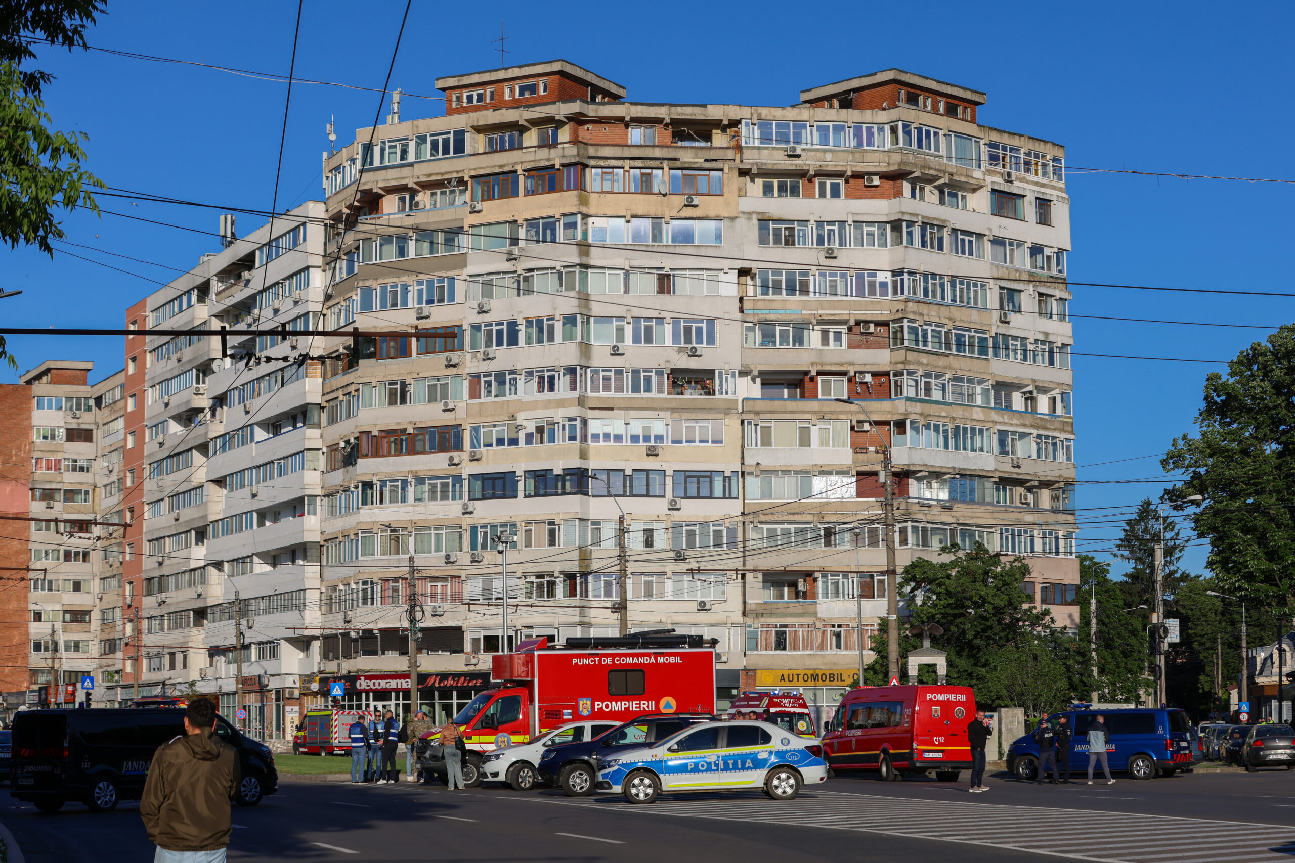 Dronă prăbușită pe un bloc din Galați