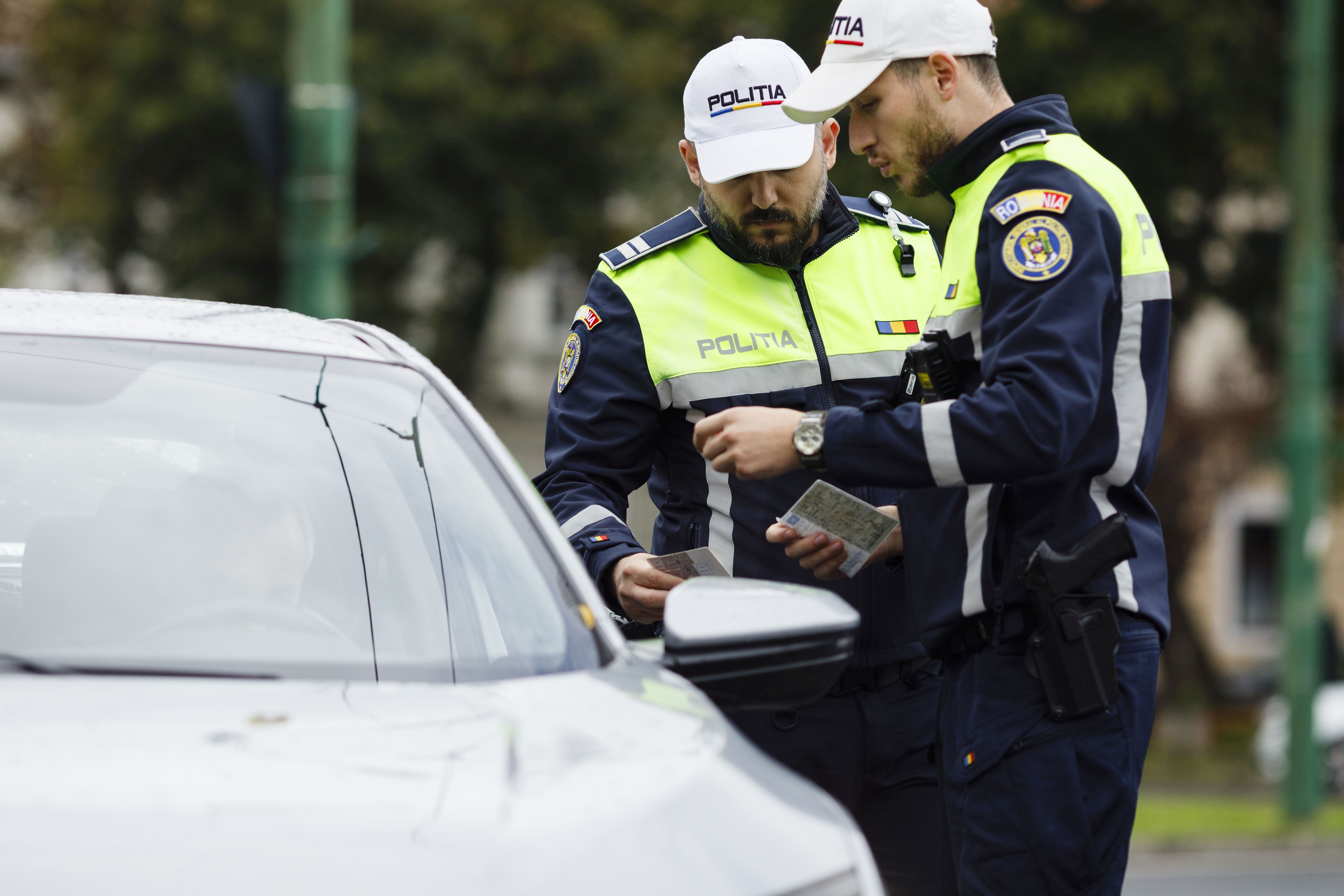 Autospecială de poliție oprită în trafic în Galați Autospecială de poliție oprită în trafic în Galați