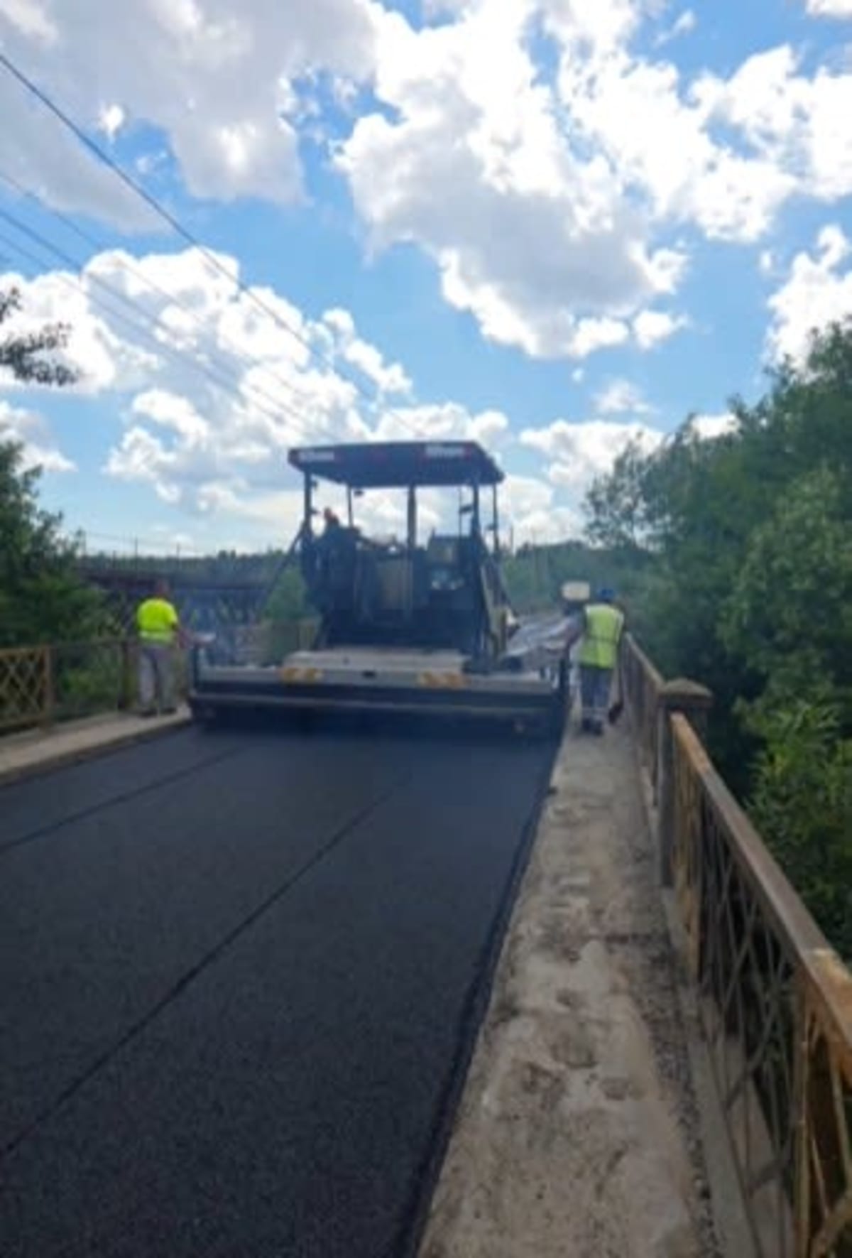 Lucrări de modernizare a drumului DJ 100B din Prahova
